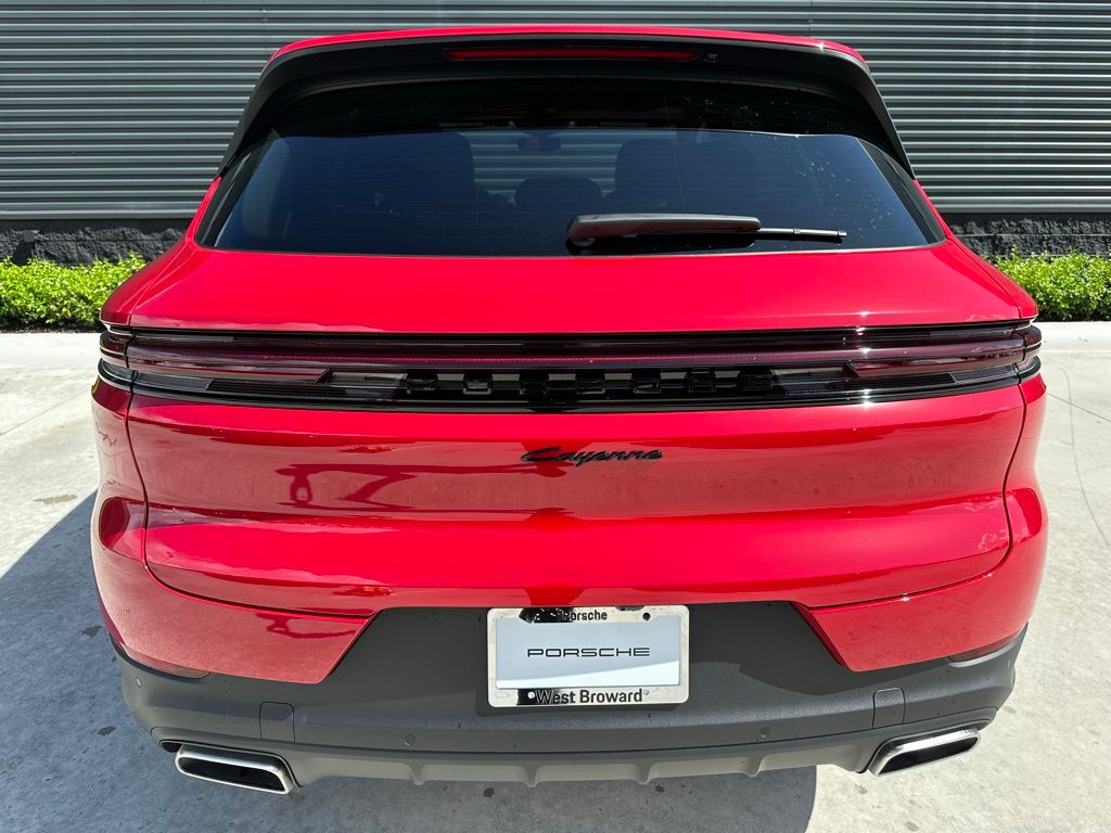 Thumbnail: 2025 Porsche Cayenne - 11
