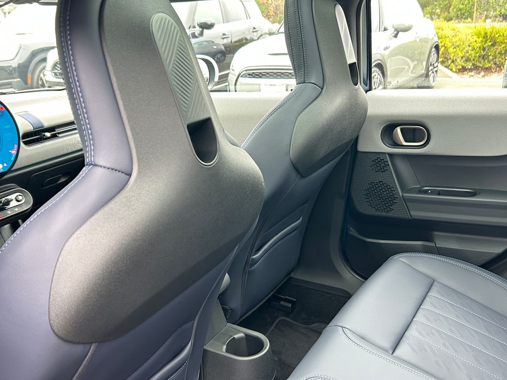 Thumbnail: 2026 MINI Cooper - 30