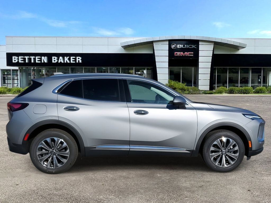 2025 Buick Envision Preferred 8