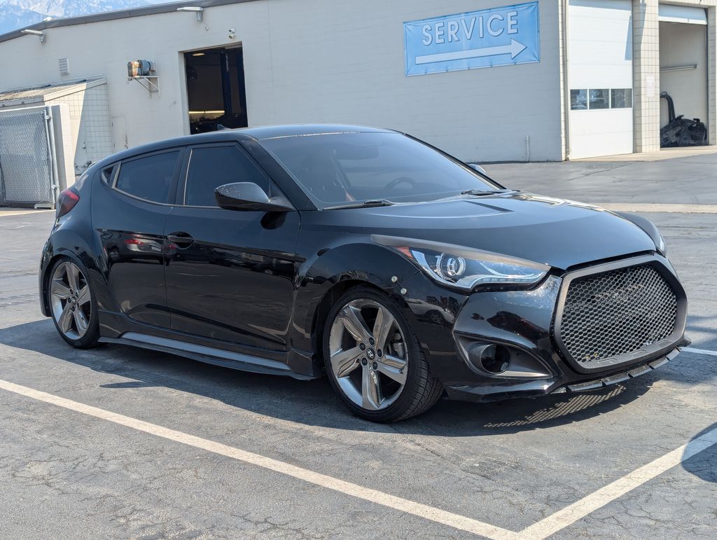 2015 Hyundai Veloster Turbo R-Spec 13