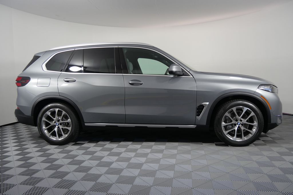 2025 BMW X5 xDrive50e 2