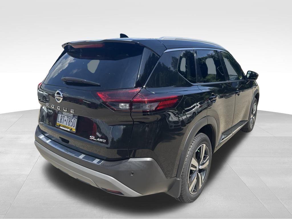 2021 Nissan Rogue SL Black at South Hills Kia