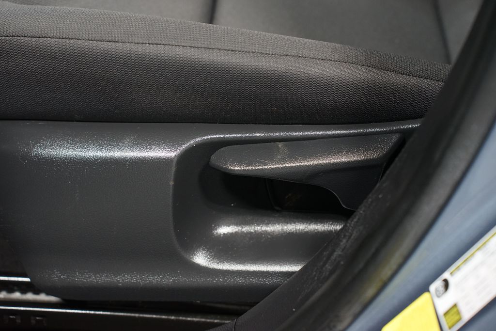 Thumbnail: 2024 Toyota Corolla - 30