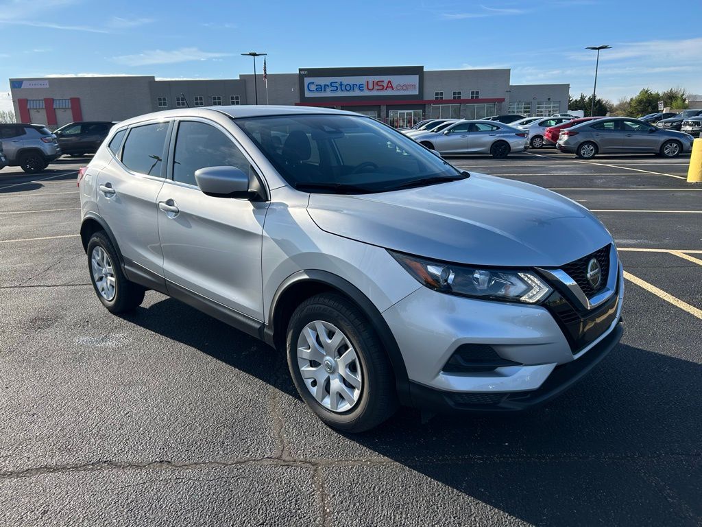 Brilliant Silver Metallic 2020 Nissan Rogue Sport S AWD SUV / Crossover All-Wheel Drive Continuously Variable Transmission