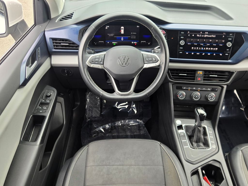 2022 Volkswagen Taos - $17,900