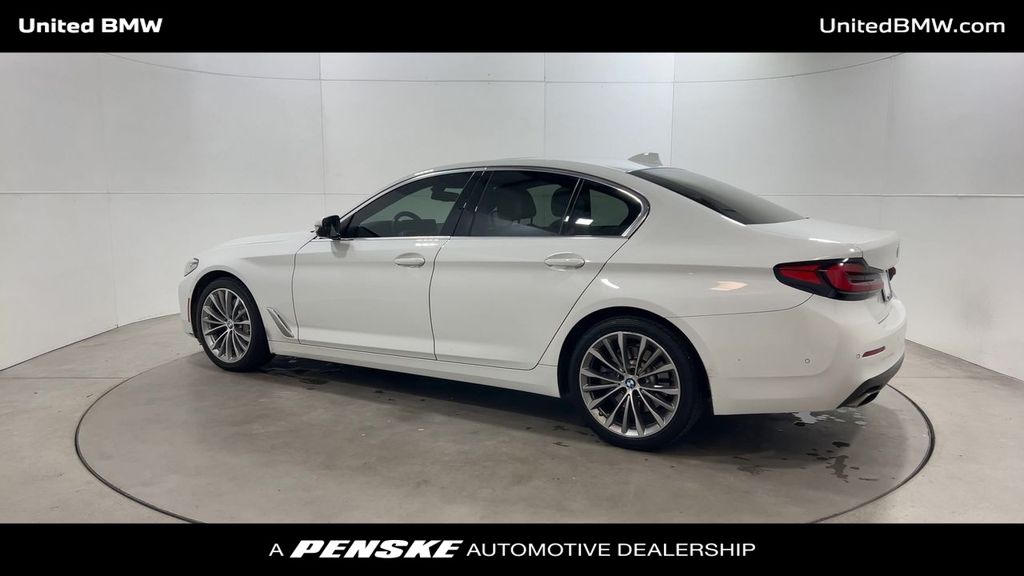 2021 BMW 5 Series 530i 6