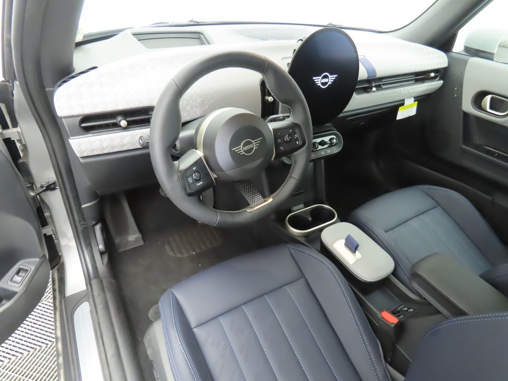 2025 MINI Cooper Hardtop S 10