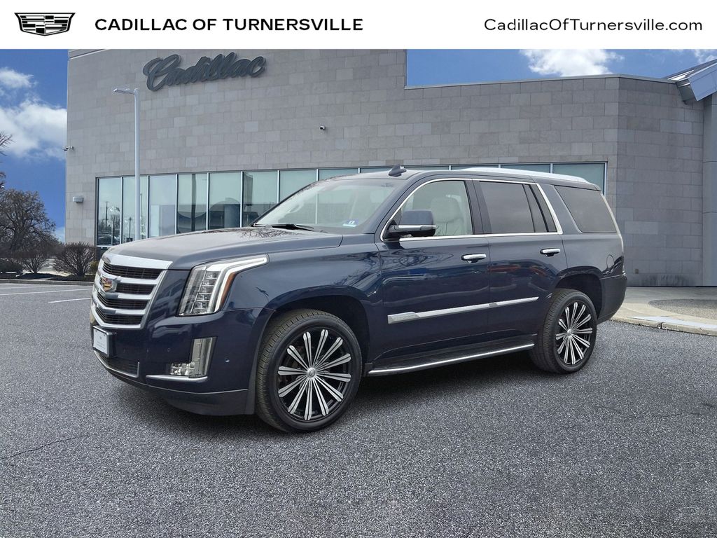 2019 Cadillac Escalade Luxury Hero Image