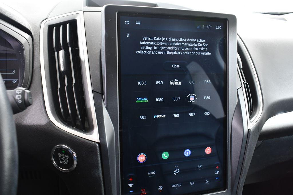 Used 2023 White Ford SEL image 28