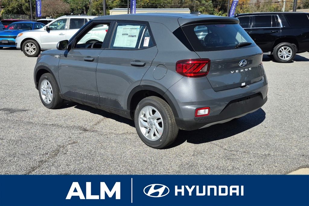 New 2026 Gray Hyundai SE image 9