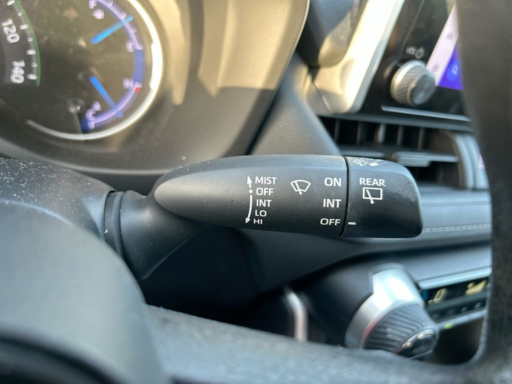 Thumbnail: 2024 Toyota RAV4 - 17