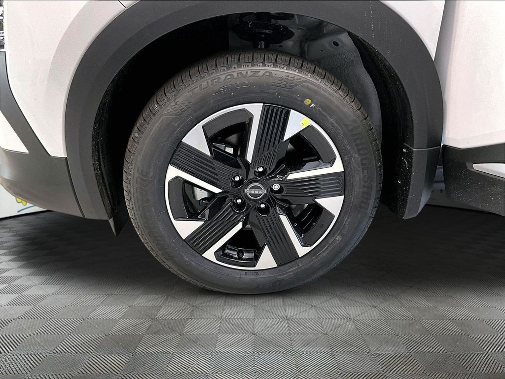 2026 Nissan Kicks — photo 12