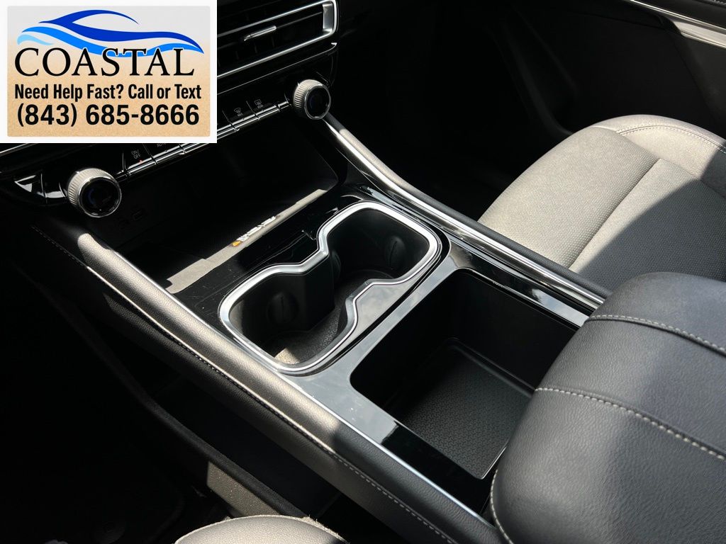 2025 Chevrolet Traverse LT White at Bob Mills Chevrolet