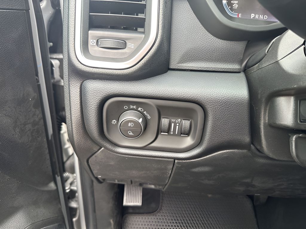 New 2026 Silver Ram Laramie image 29