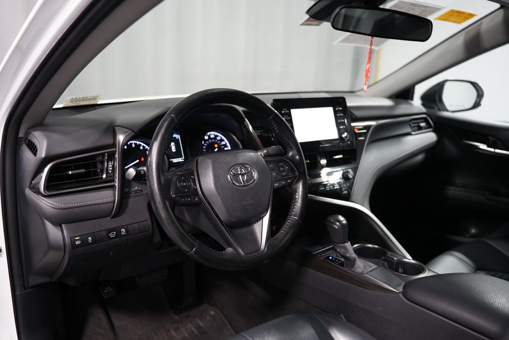 2021 Toyota Camry SE 7