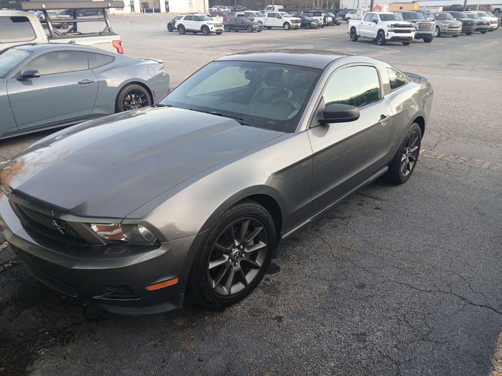2012 Ford Mustang V6 Premium Coupe RWD