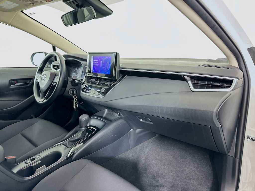 Thumbnail: 2023 Toyota Corolla - 27