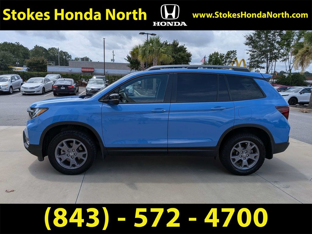 Used 2025 Honda Passport SUV