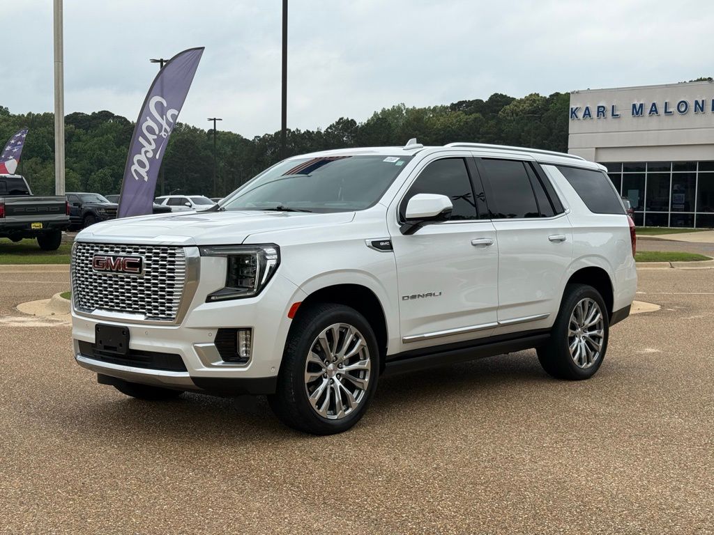 2024 GMC Yukon Denali 4WD