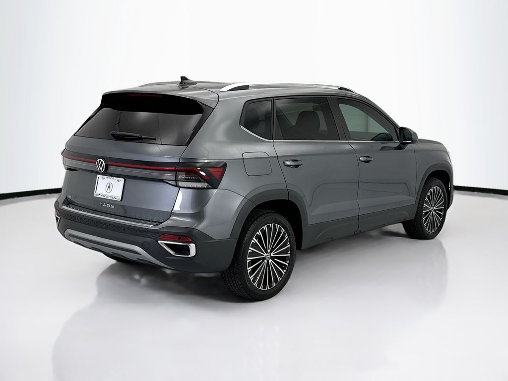 Thumbnail: 2025 Volkswagen Taos - 5