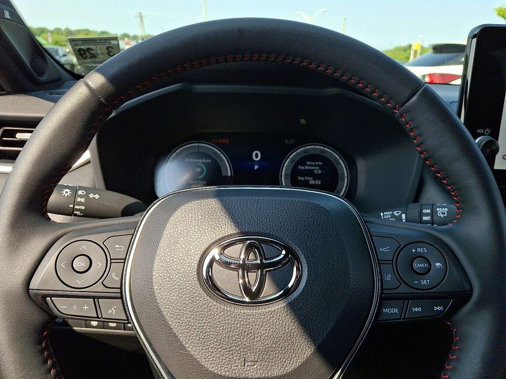 Thumbnail: 2024 Toyota RAV4 - 21
