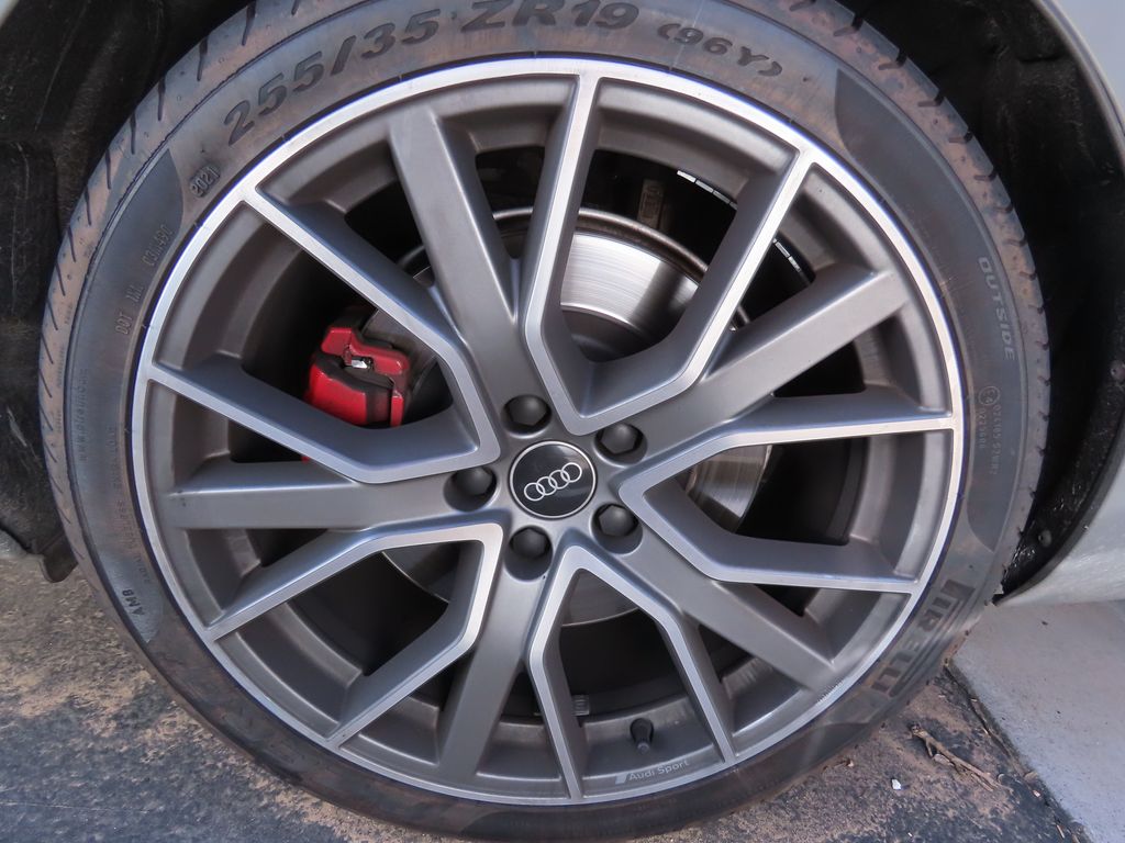 Thumbnail: 2021 Audi S4 - 16