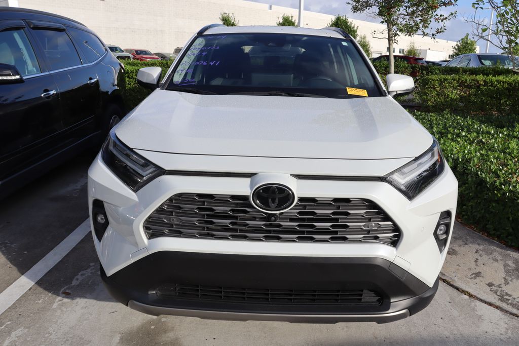 2023 Toyota RAV4 Limited 5