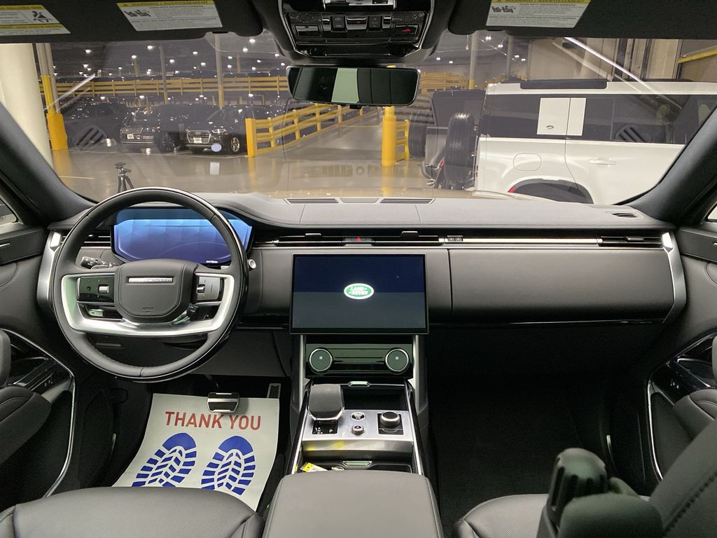 Thumbnail: 2023 Land Rover Range Rover - 13