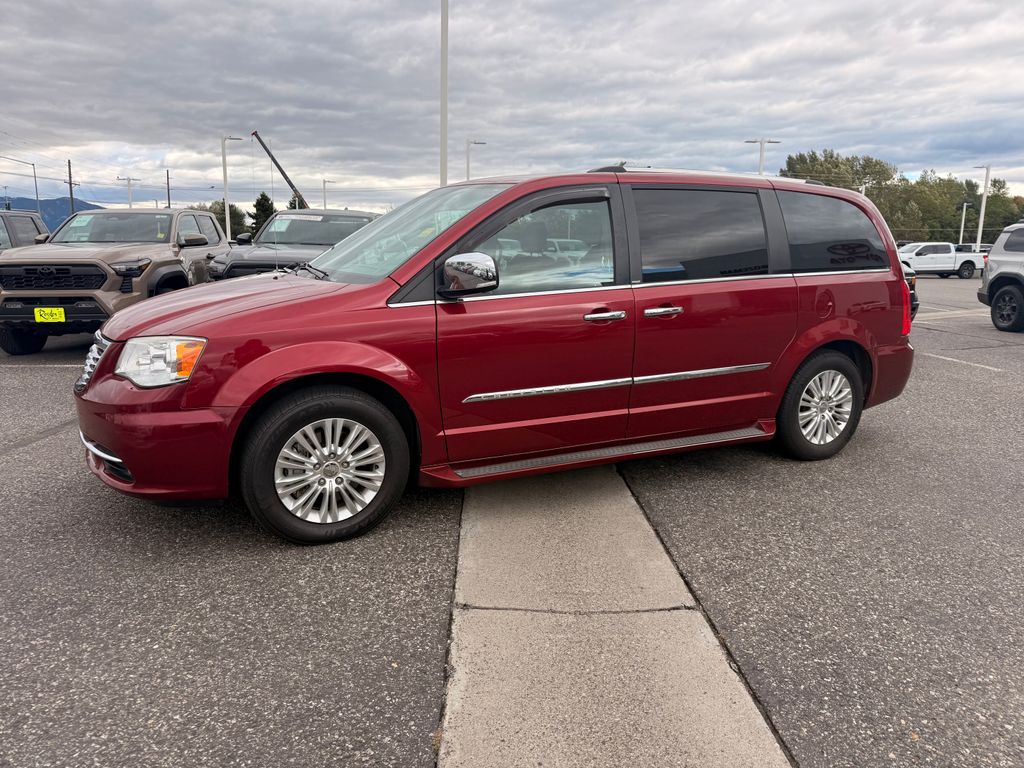 Used 2014 Chrysler Town & Country Van