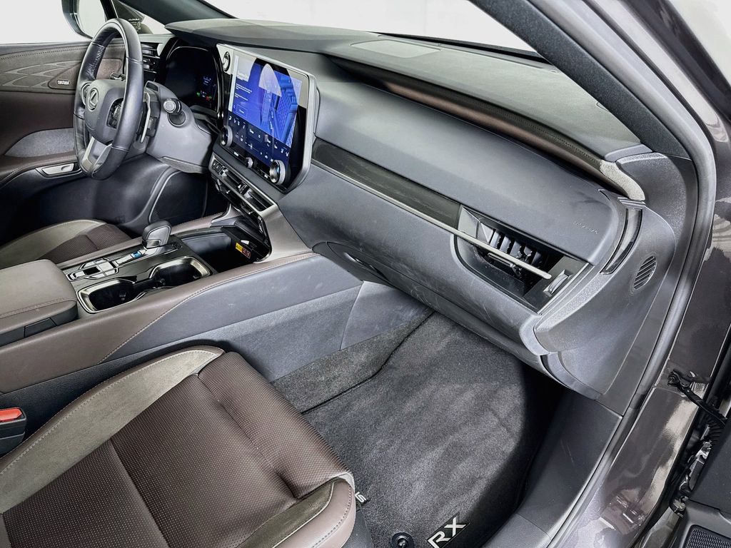 Thumbnail: 2025 Lexus RX - 30