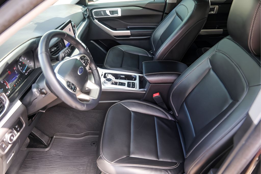 Used Car 2023 Ford Explorer  Xlt For Sale Under $30,000 In Austin, Texas