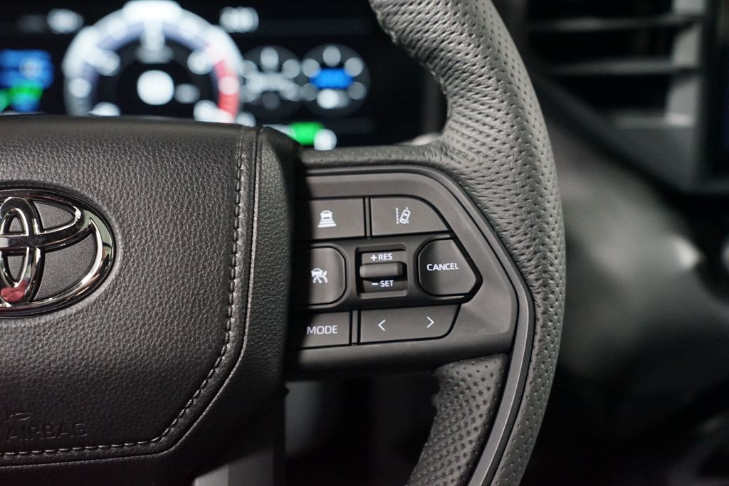 Thumbnail: 2026 Toyota Tundra - 15