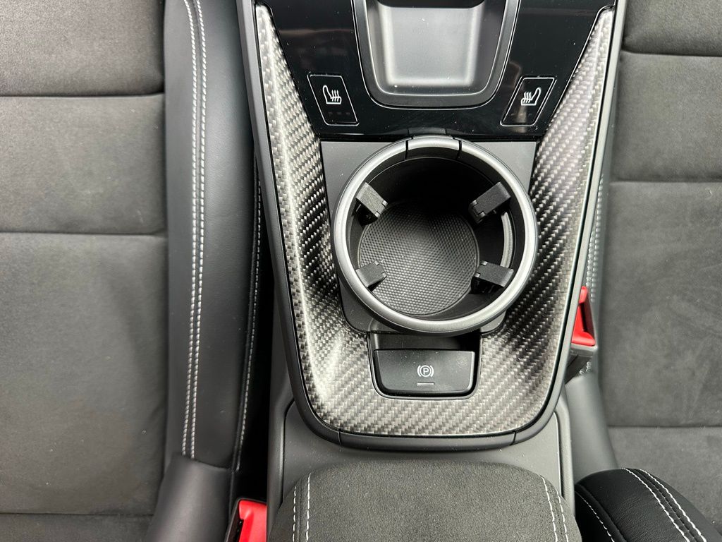 Thumbnail: 2025 Porsche 911 - 27