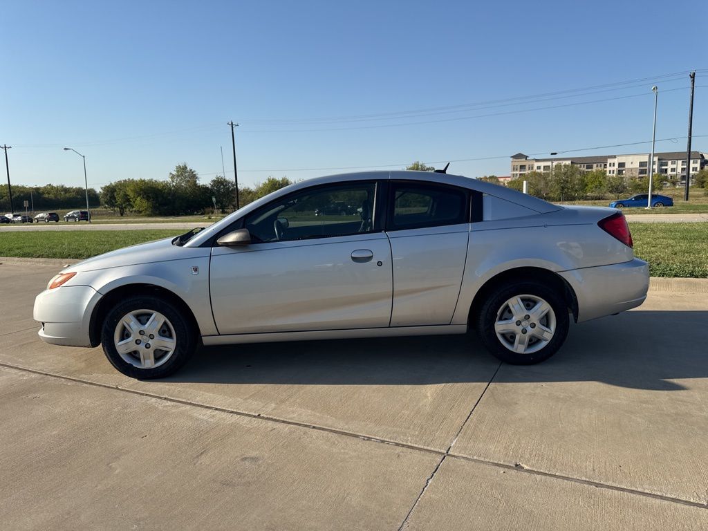 2007 Saturn ION 2 16