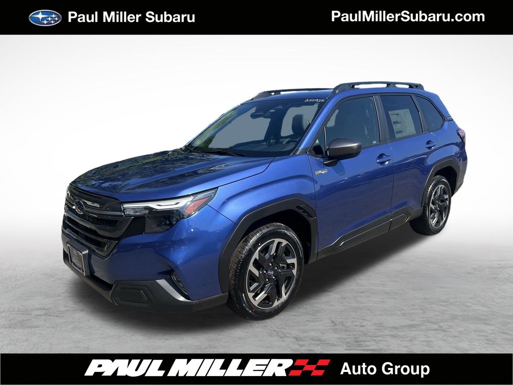  2025 Subaru Forester Hybrid Premium AWD   