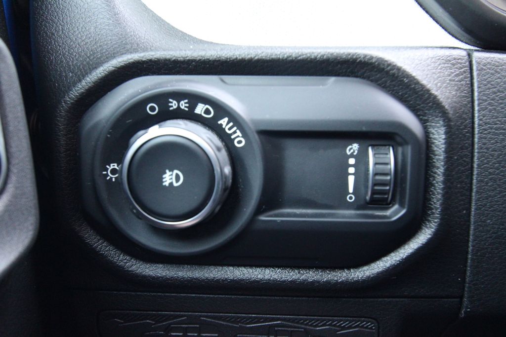 Used 2024 Jeep Wrangler SUV
