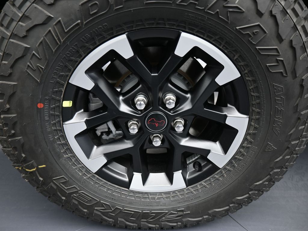 New 2026 Bright White Clearcoat Jeep Rubicon image 35