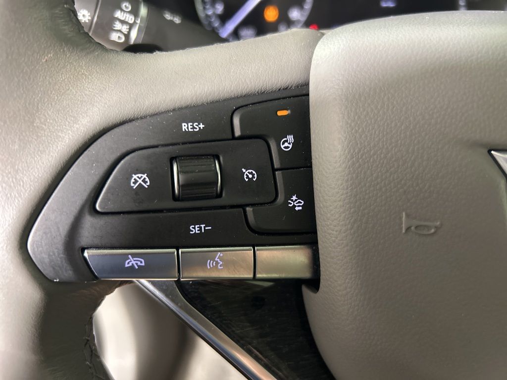 Used 2021 Gray Cadillac Premium Luxury image 27