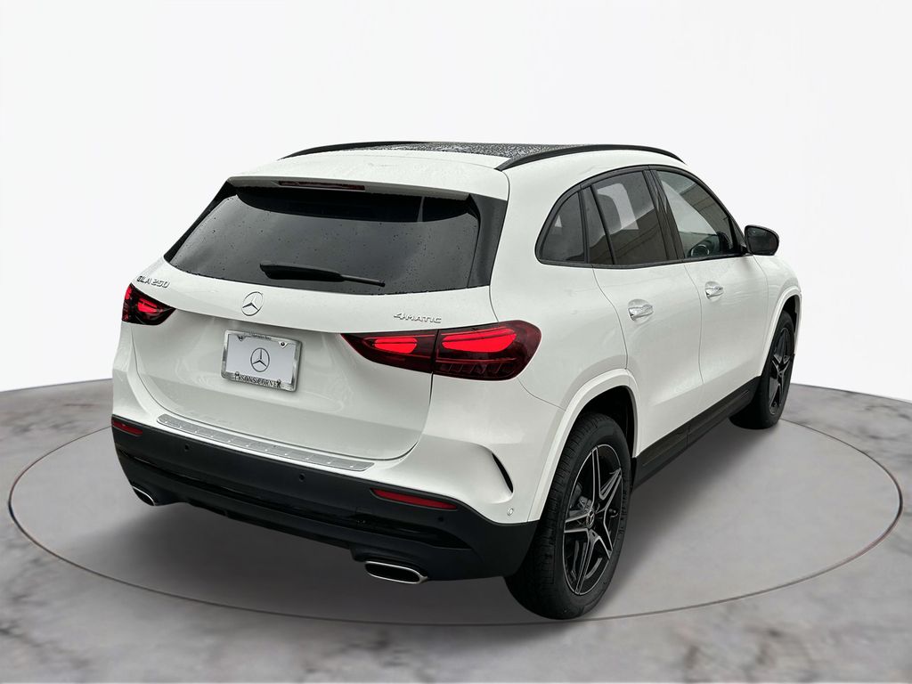 2025 Mercedes-Benz GLA 250 4MATIC 4