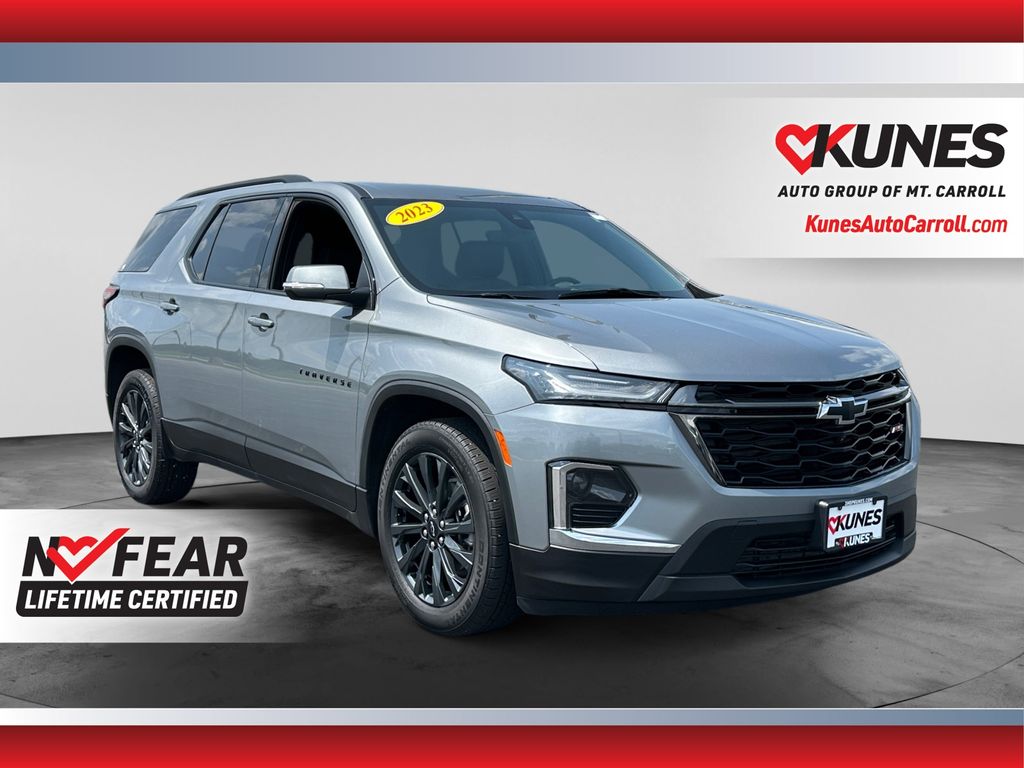 Sterling Gray Metallic 2023 Chevrolet Traverse SUV / Crossover Four-Wheel Drive 9-Speed Automatic