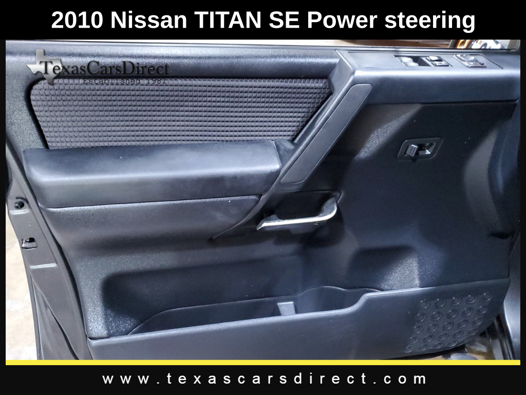 2010 Nissan Titan SE 9