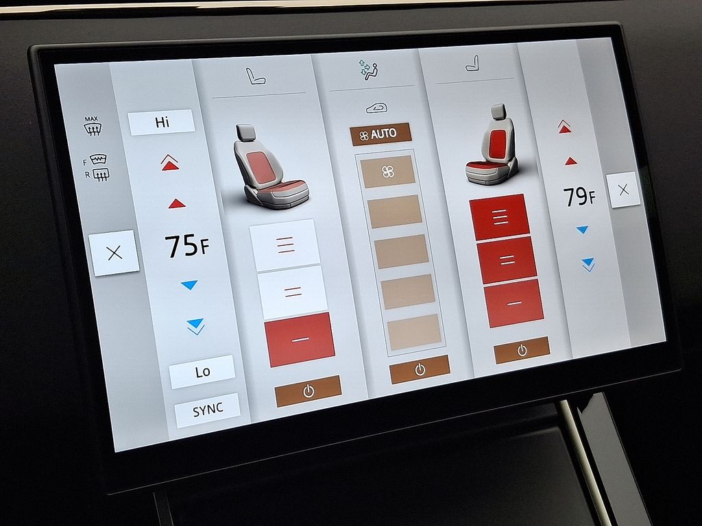 Thumbnail: 2026 Land Rover Range Rover Evoque - 17