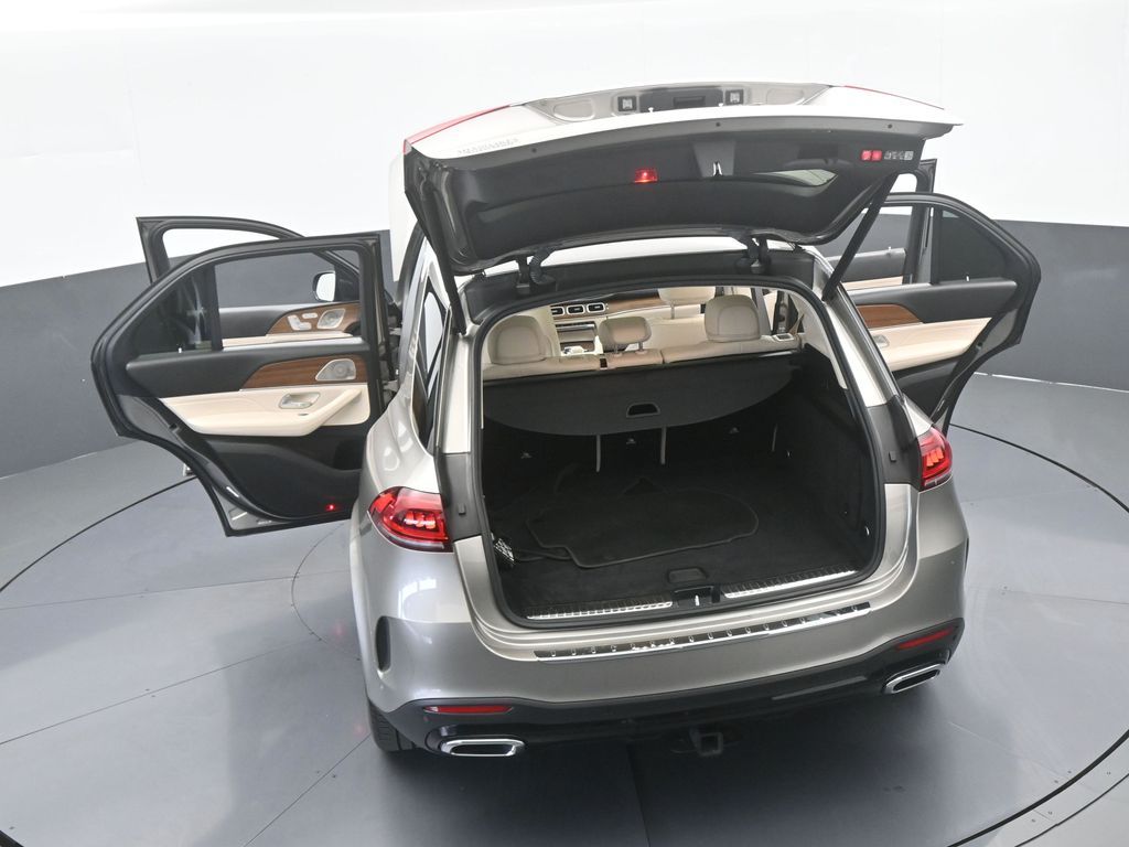 Used 2022 Gold Mercedes-Benz GLE 350 image 70