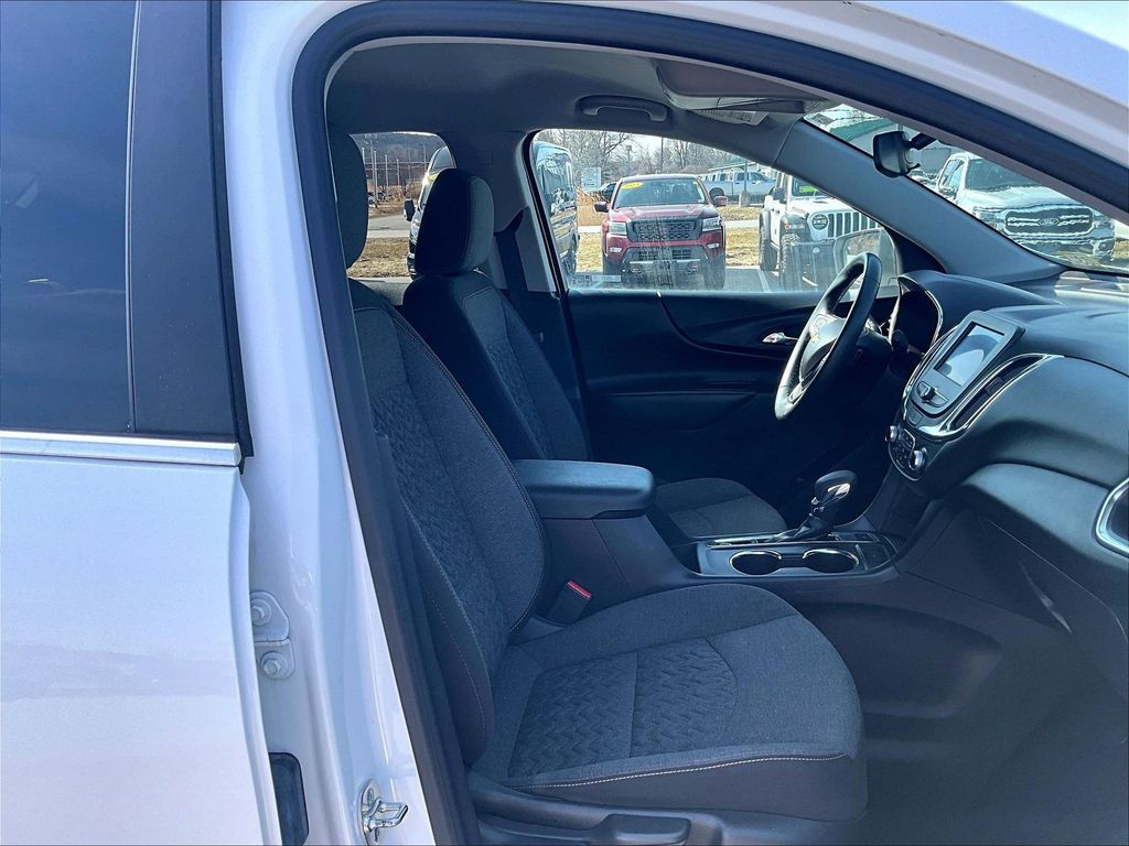 2024 Chevrolet Equinox — photo 11