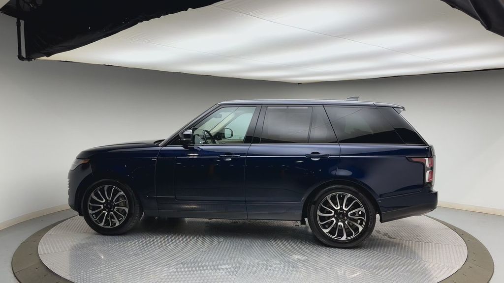 Thumbnail: 2020 Land Rover Range Rover - 5