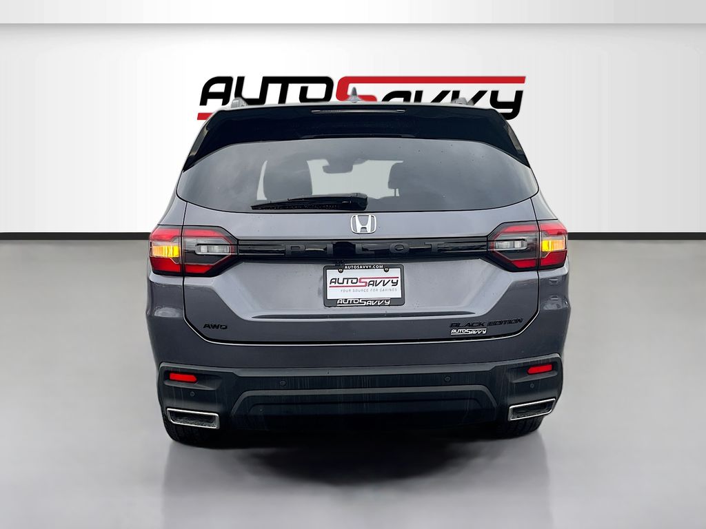 Used 2025 Gray Honda Black Edition image 6