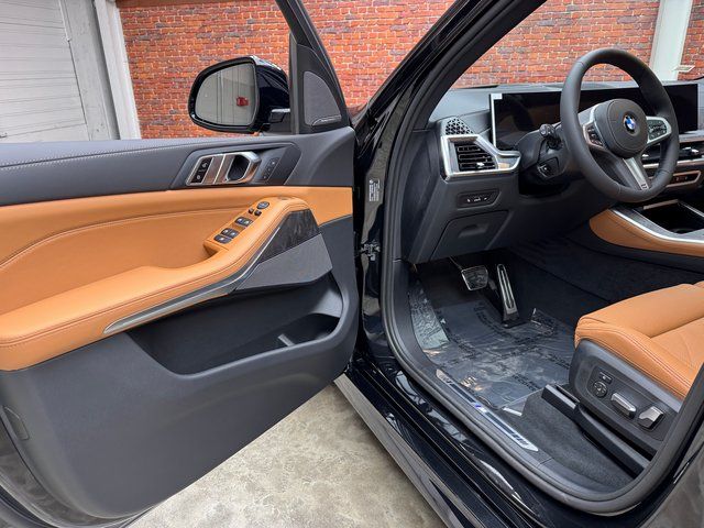 New 2026 Black BMW xDrive40i image 9