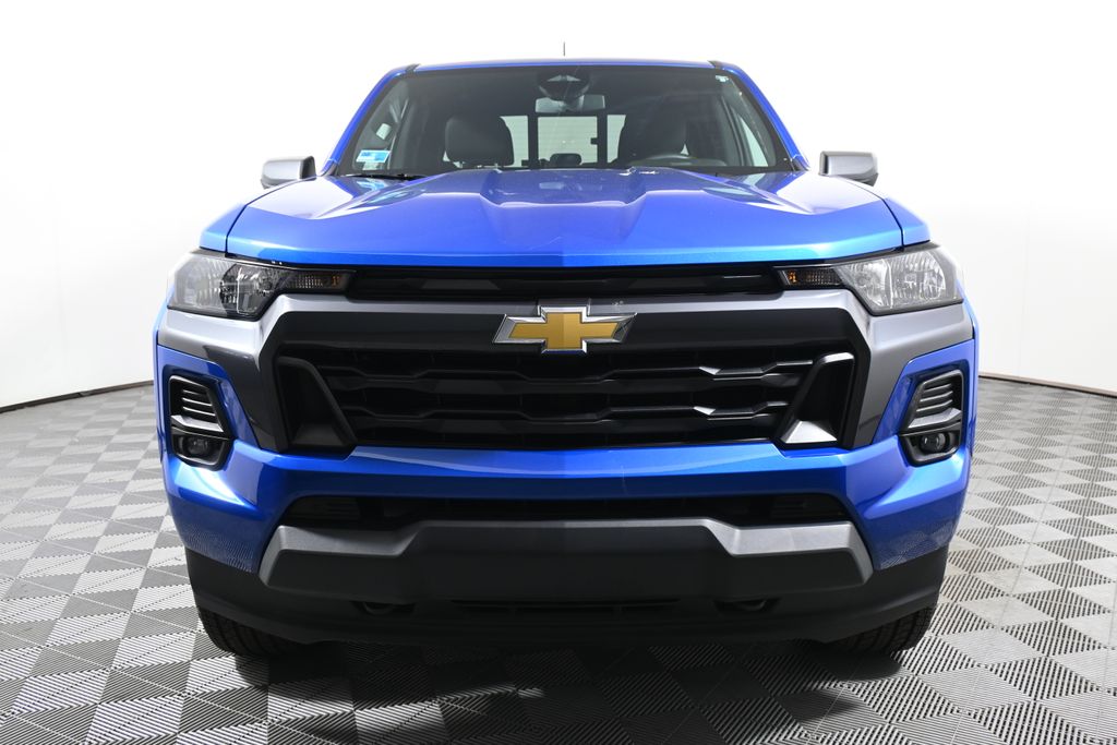 Thumbnail: 2023 Chevrolet Colorado - 9
