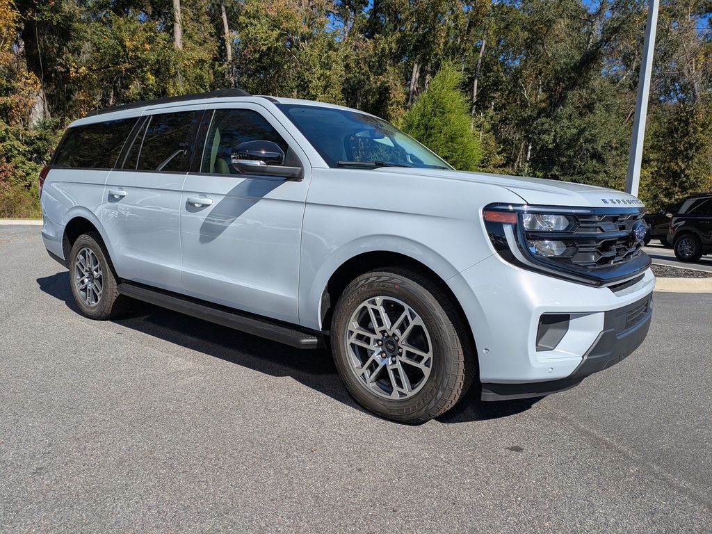 2025 Ford Expedition Active MAX