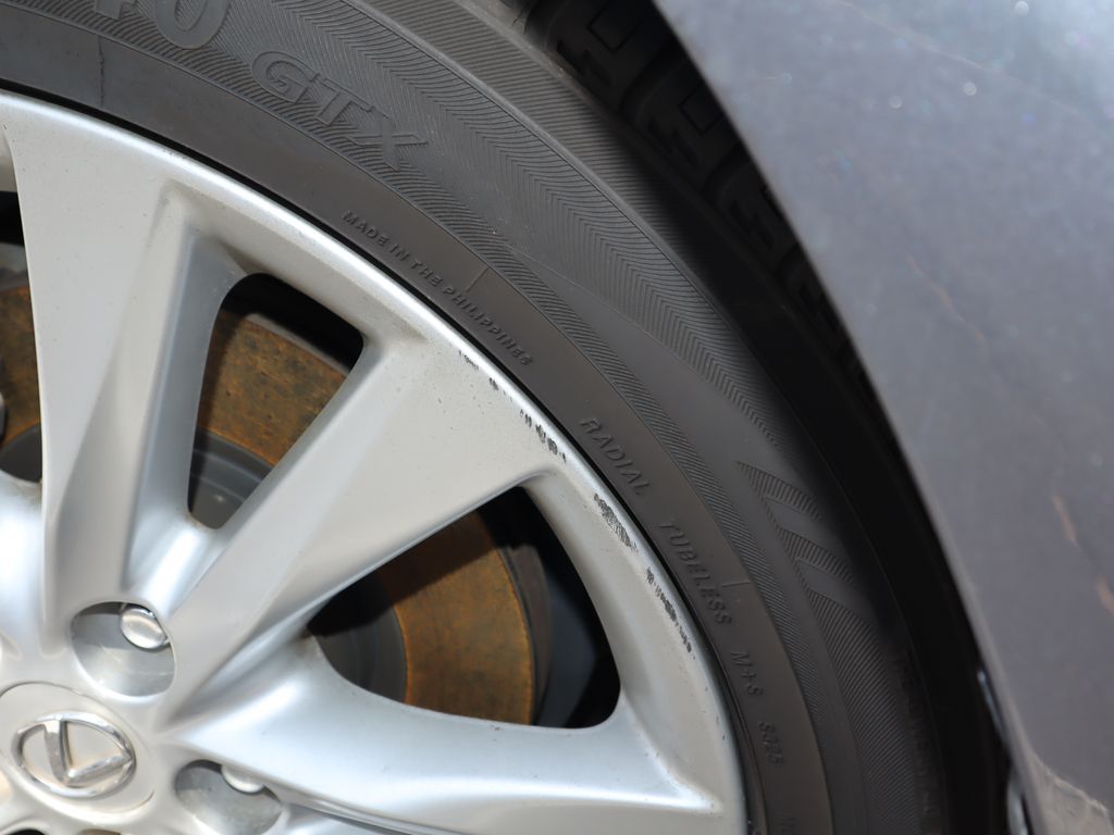 Thumbnail: 2012 Lexus ES - 25